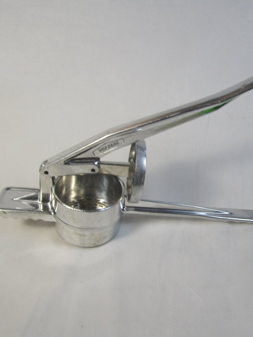 Palmer Spatzle Maker / Potato Ricer Aluminum Press - 16" Long